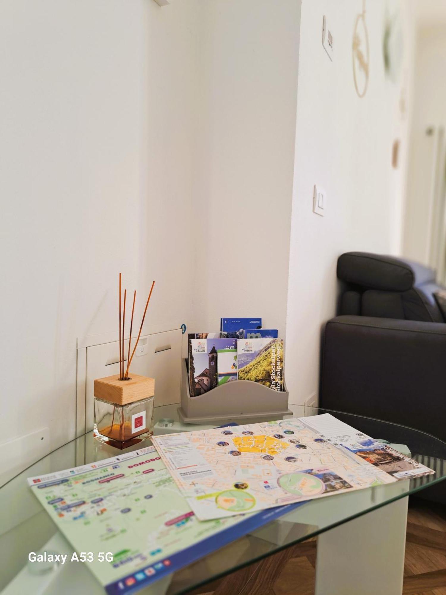 Apartmán Domus Mea Domodossola Exteriér fotografie
